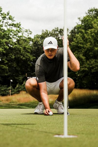 Ludvig Åberg använder Tileist PRO V1x